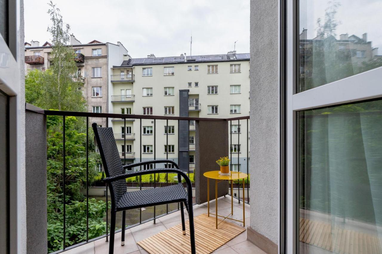 Modern Apartment On Lobzowska Street By Noclegi Renters كراكوفيا المظهر الخارجي الصورة